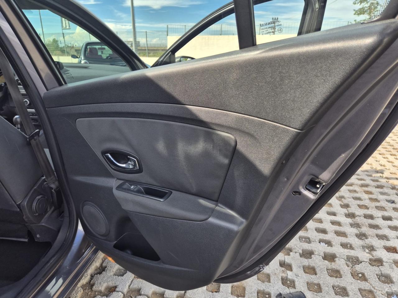Renault Megane Mégane 1.5 dCi 110CV Start&Stop SporTour Wave