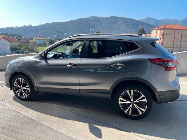 Nissan Qashqai 1.2 DIG-T Tekna