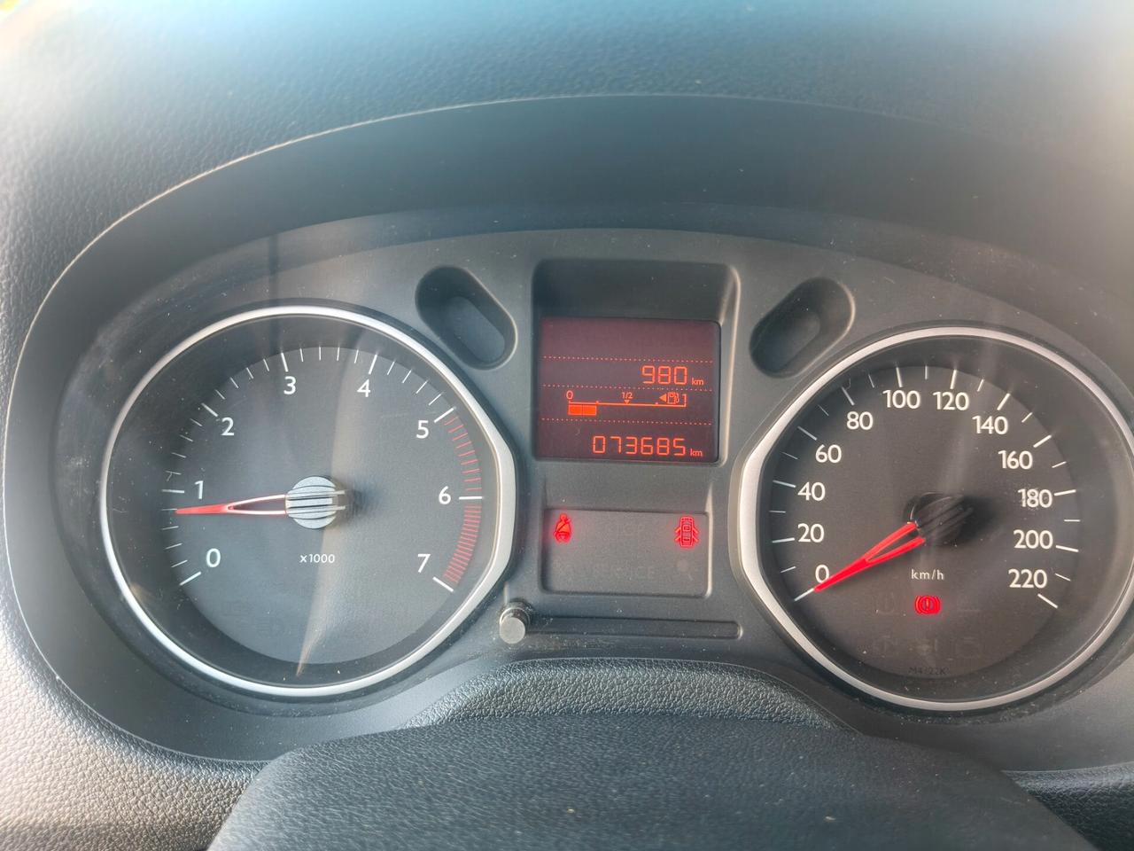 Citroen C-Elysee 1.6 HDi 2016 SOLO 73.000 KM