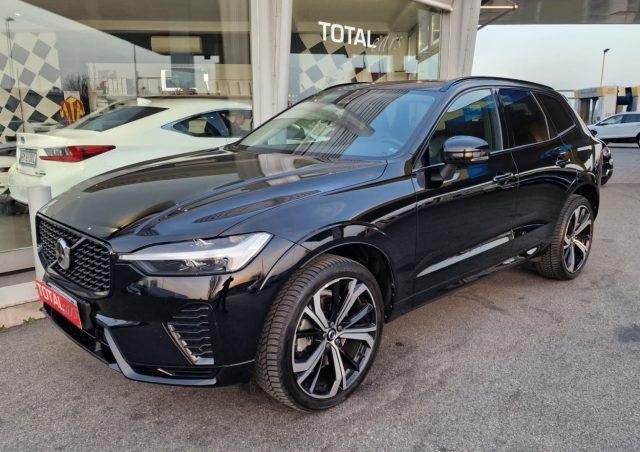 VOLVO XC60 B4 automatico Plus Dark IVA ESPOSTA