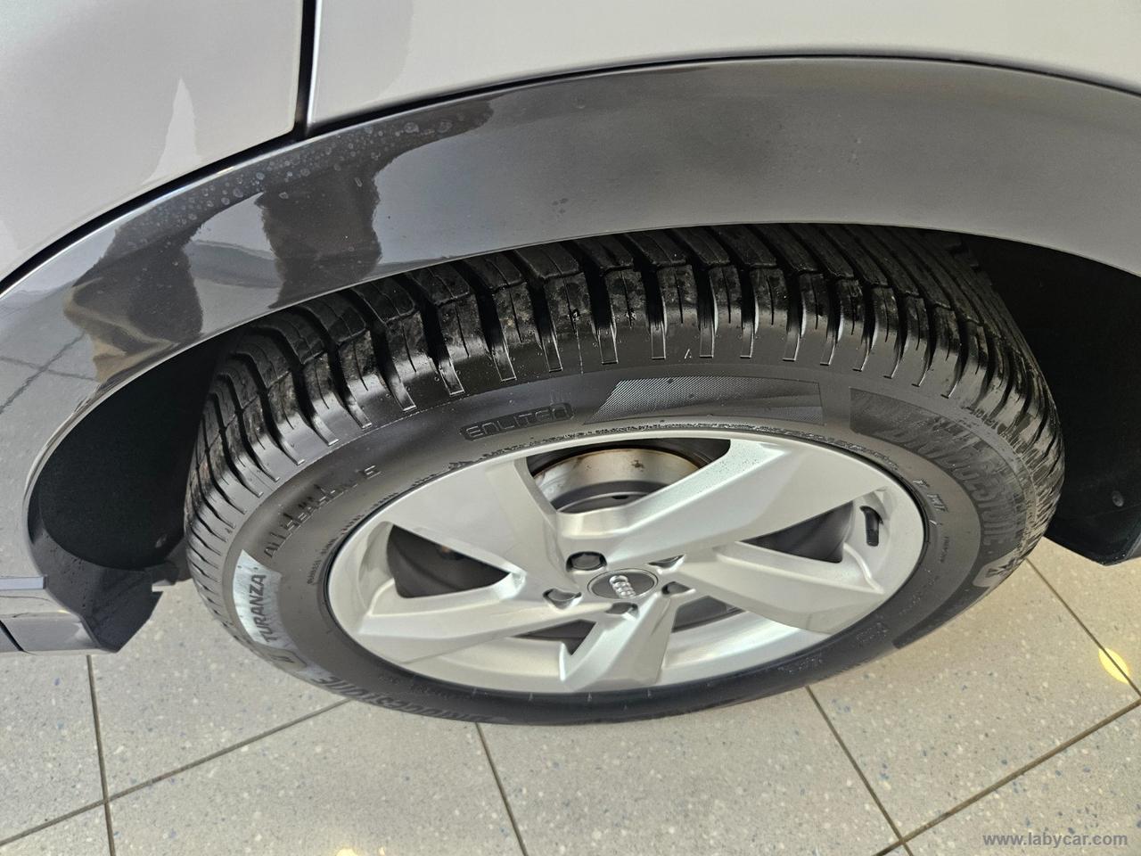 AUDI Q3 35 TDI S tronic Business Advanced