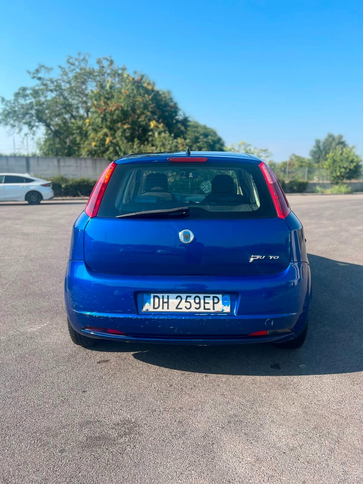 Fiat Grande Punto 1.3 MJT 75 CV 5 porte Dynamic