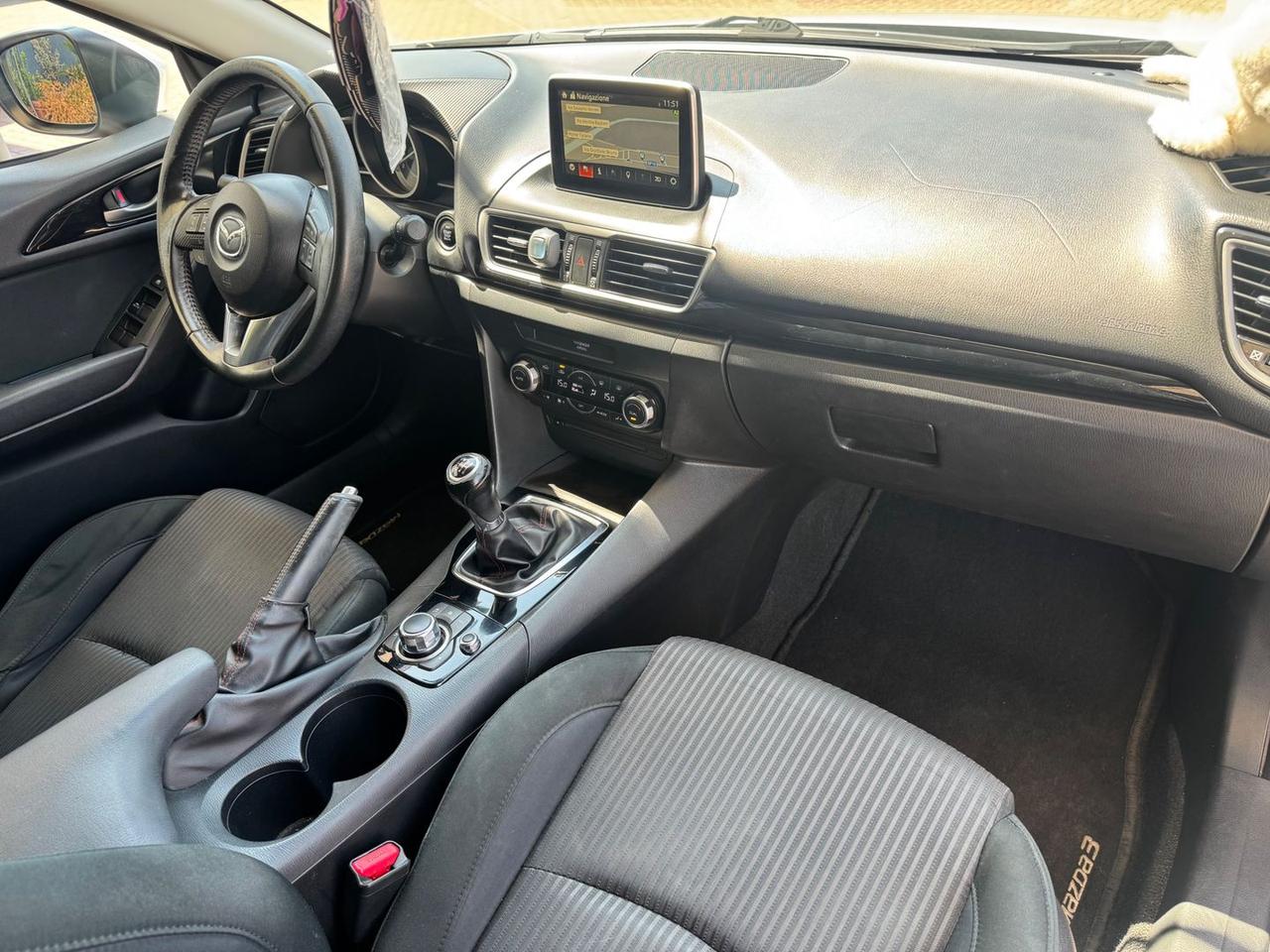 Mazda 3 Evolve 1.5 SkyActiv-G 100 #11621