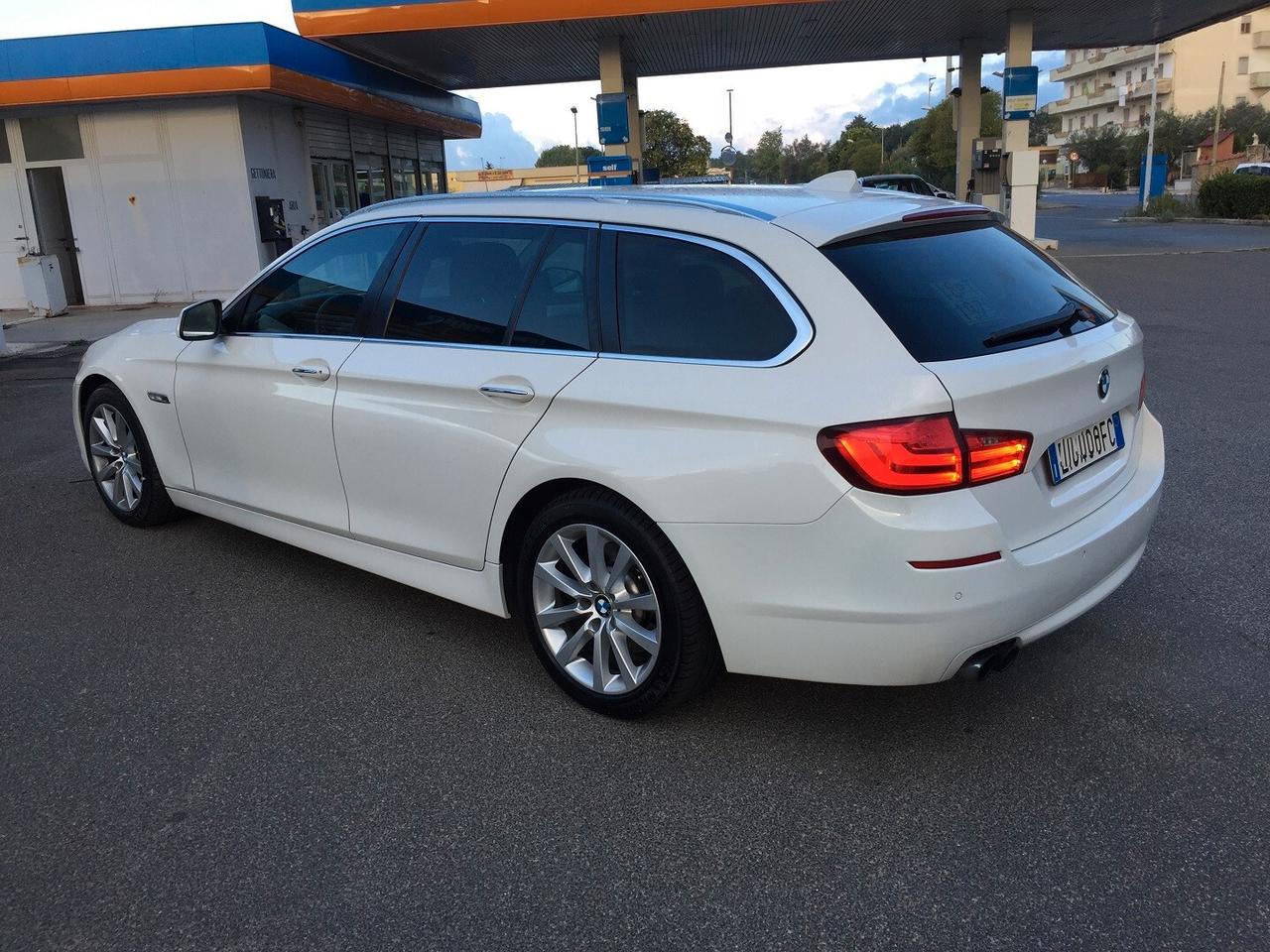 BMW 520 D AUTOMATICA motore 133.000 KM