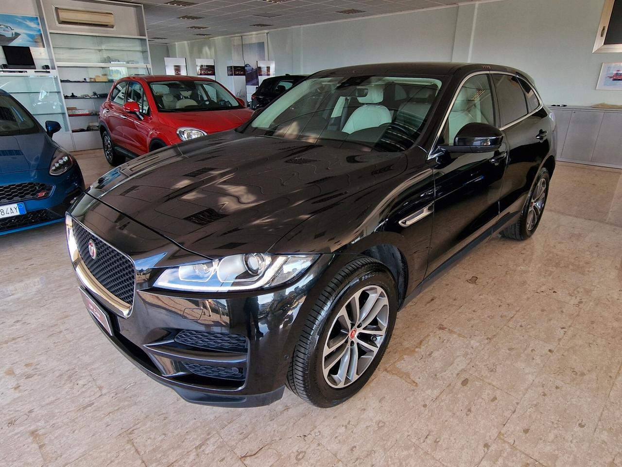 Jaguar F-Pace 2.0 D 180 CV 2020