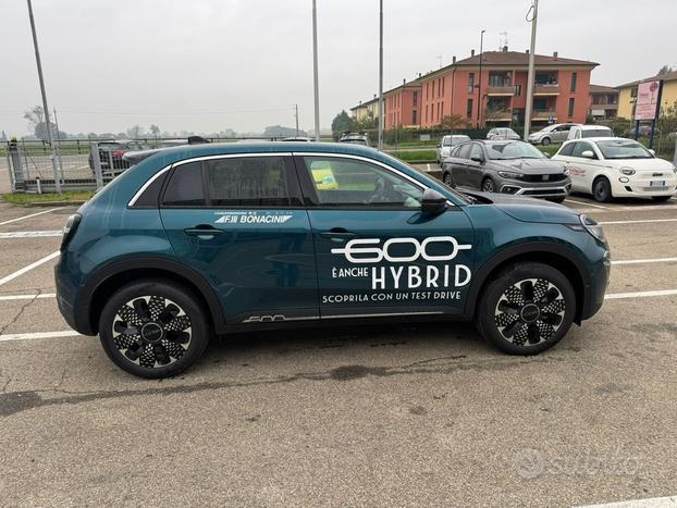 FIAT 600 La Prima Hybrid 100cv N70913
