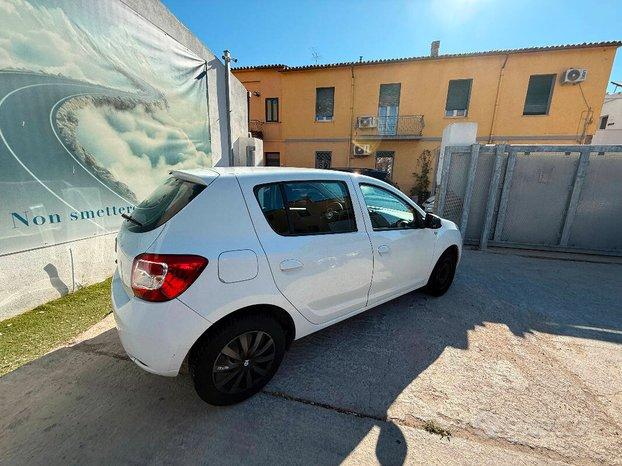Dacia Sandero II 2013 DACIA SANDERO 1.5 dci Laurea