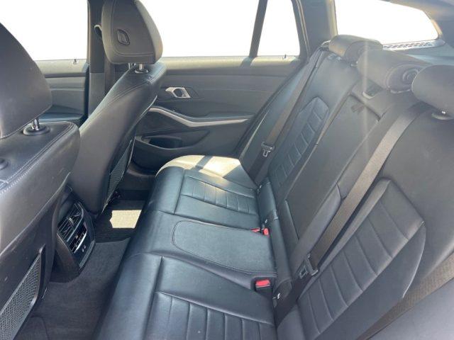 BMW 320 d 48V Touring Business Advantage
