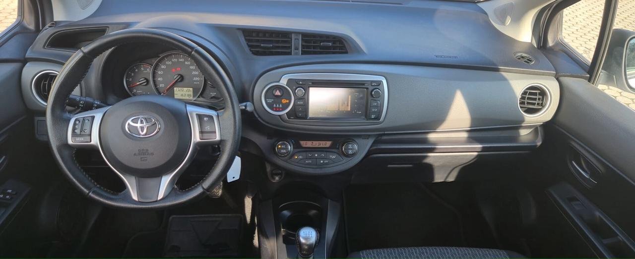 Toyota Yaris 1.4 D-4D 5 porte Lounge