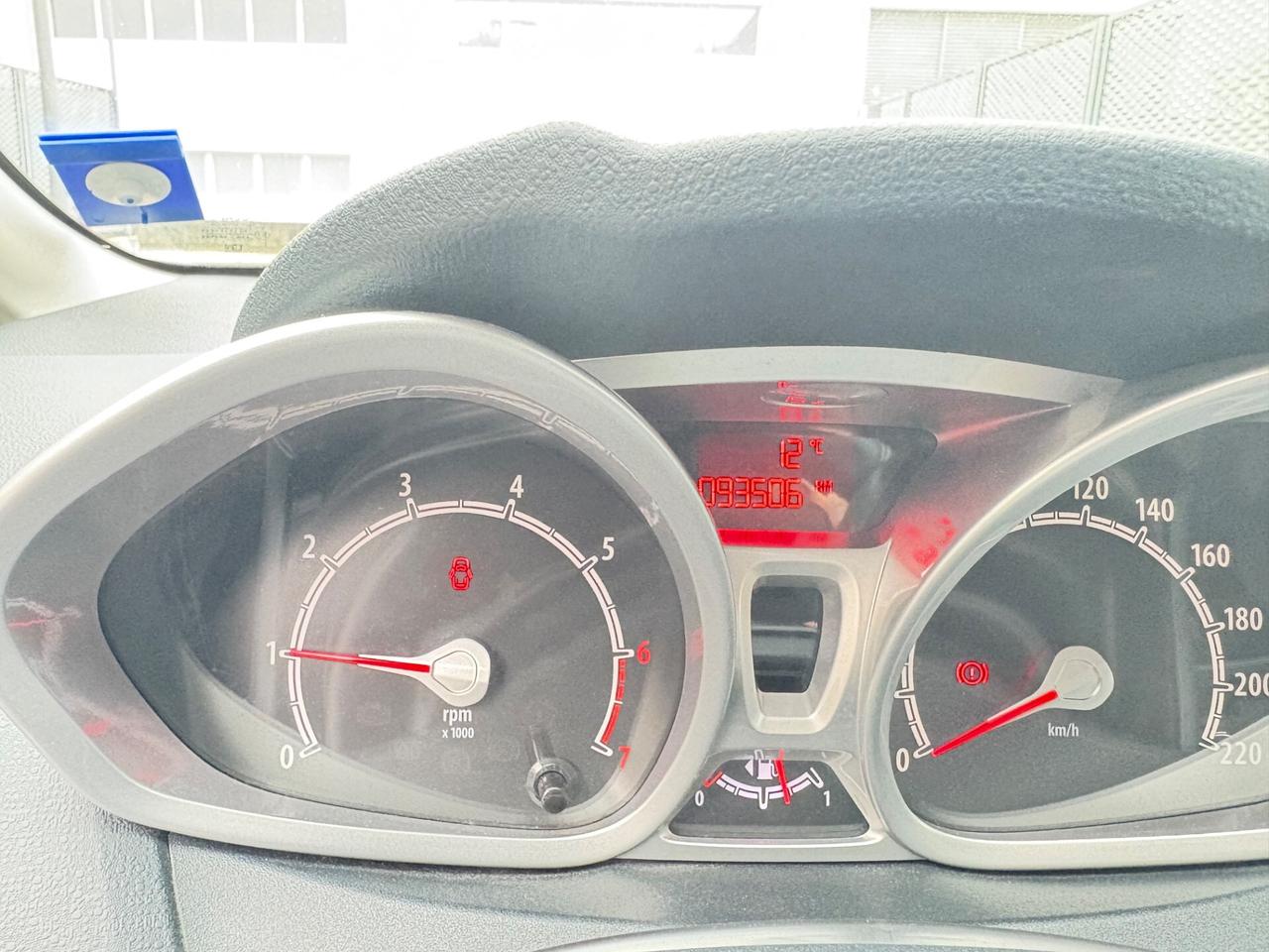 Ford Fiesta 1.4 5 porte Bz.- GPL Titanium