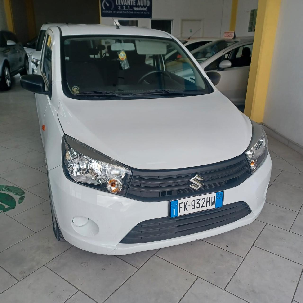 78.558 KM CELERIO 1.0 PERFETTA OK NEOPATENTATI