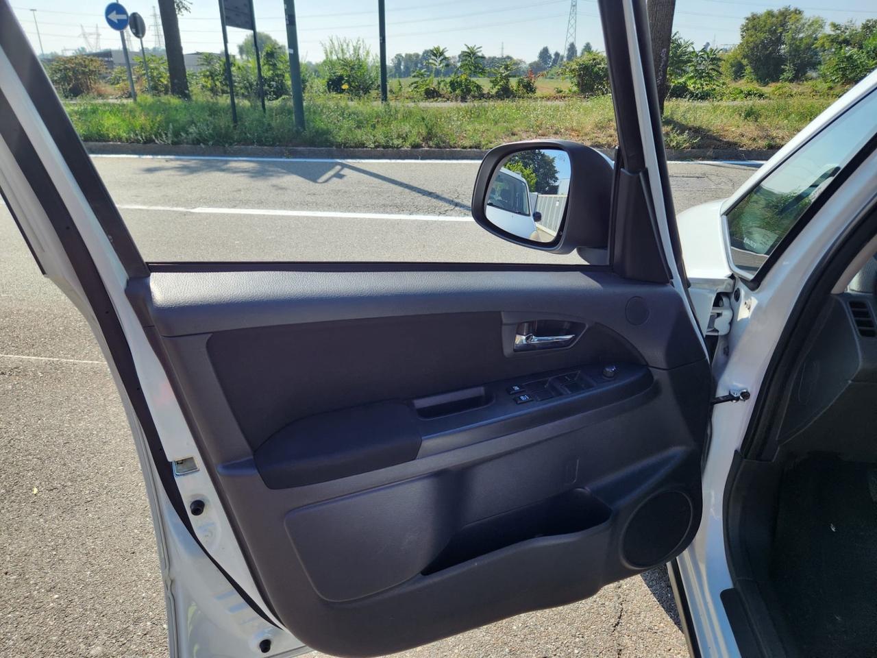Fiat Sedici 2.0 MJT 16V DPF 4x4 Experience