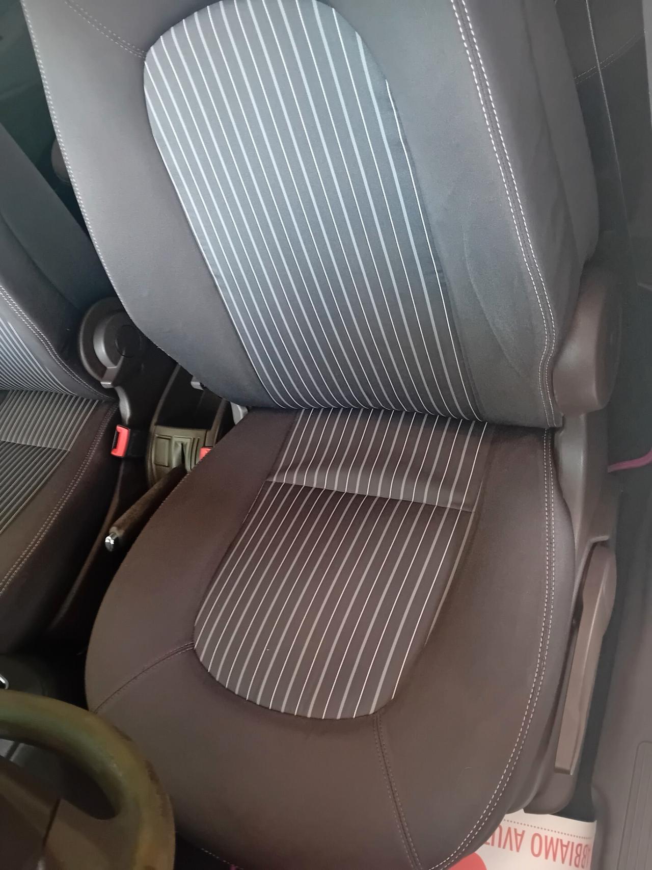 Lancia MUSA 1.3 Multijet 16V 90 CV Oro