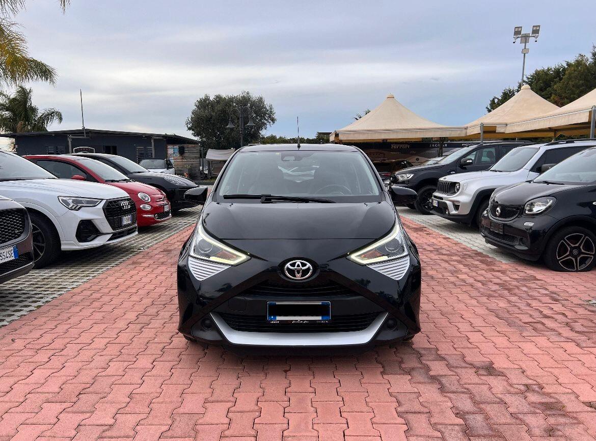 Toyota Aygo Connect 1.0 VVT-i 72 CV 5 porte x-clusiv MMT