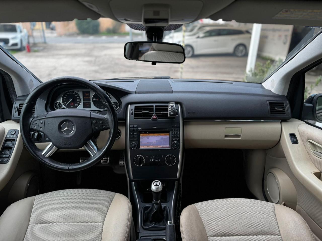 Mercedes-benz B 200 CDI Premium