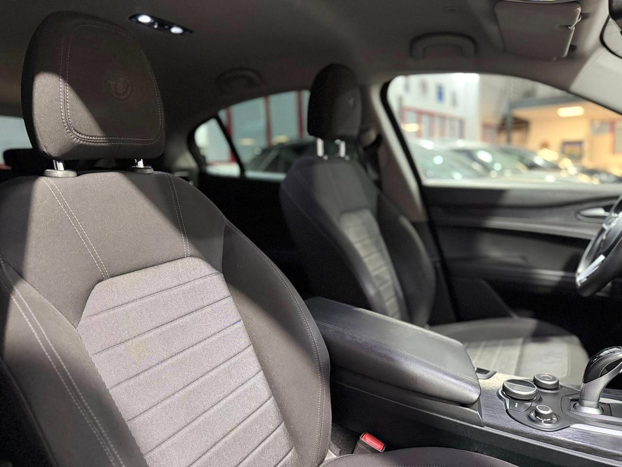 STELVIO 2.2 TD 160 CV AT8 RWD BUSINESS