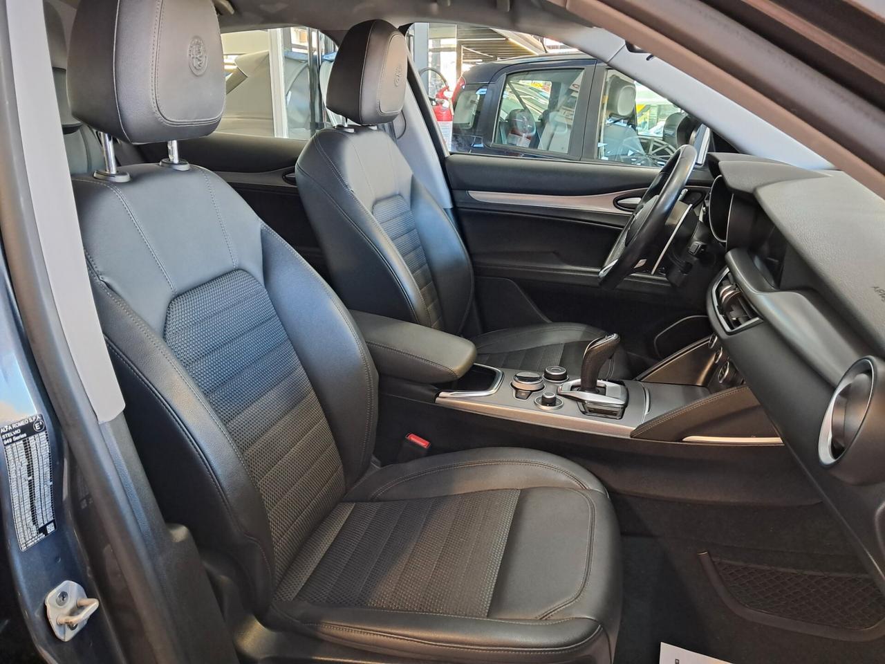 Alfa Romeo Stelvio 2.2 Td 190 cv AT8 Q4 Sprint