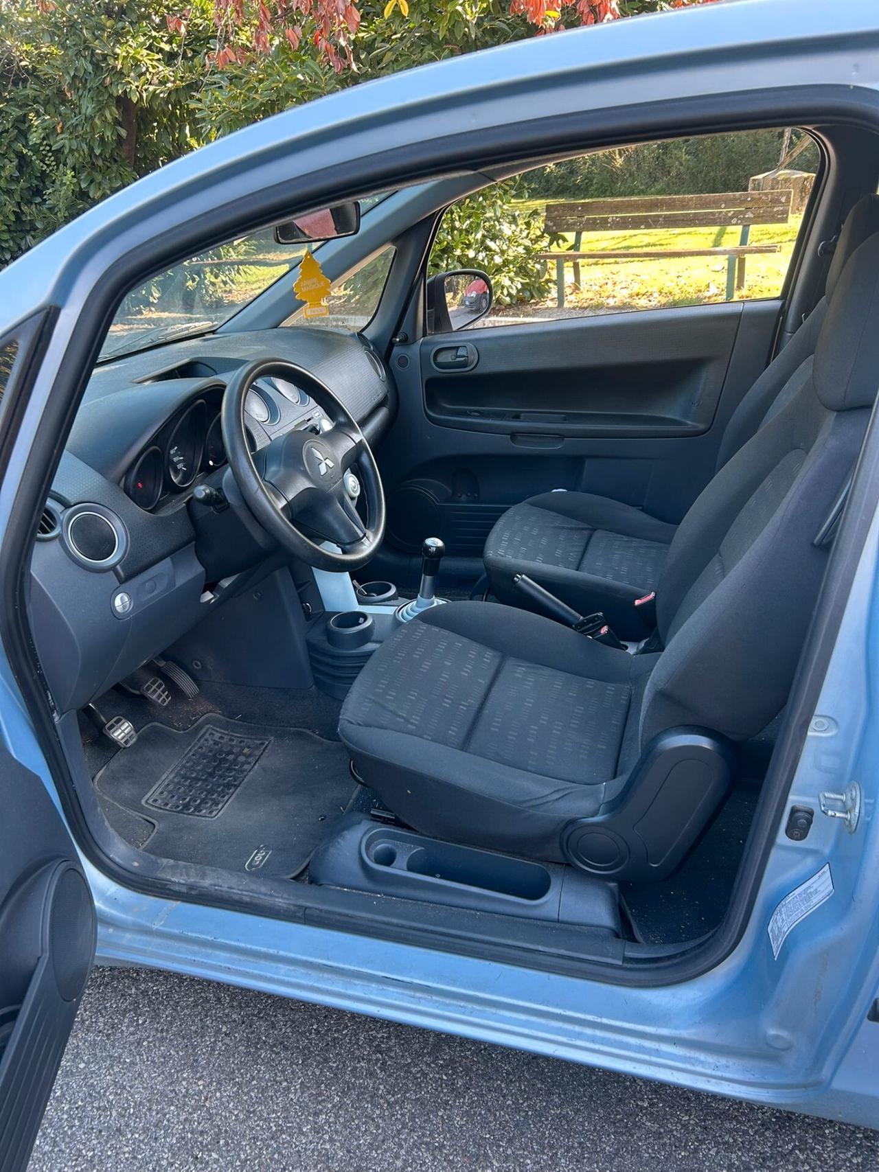Mitsubishi Colt 1.3 16V 3p. Insport