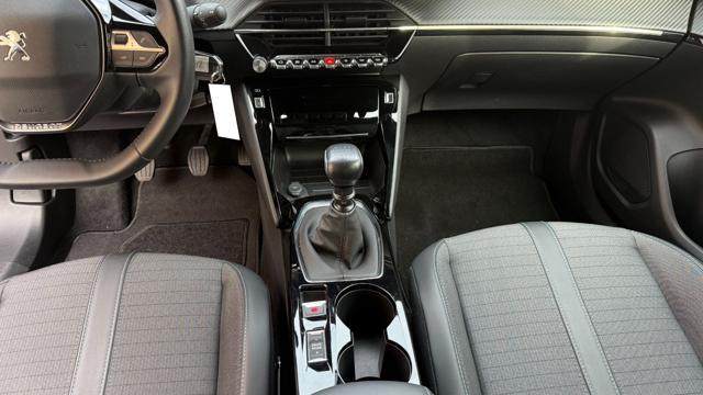 PEUGEOT 2008 1.2PURETECH 100CV S&S ALLURE*CL17*FULL LED*