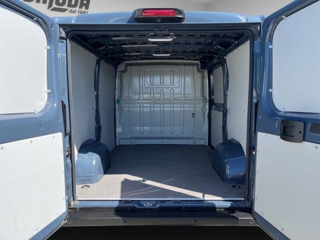 PEUGEOT Boxer 330 L1H1 2.2HDI 120CV