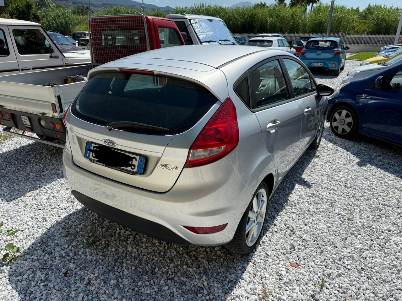 Ford Fiesta Ikon 1.2 8 CV 5 porte