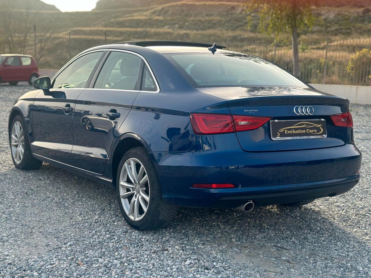 Audi A3 Sedan 1.6 TDI clean diesel S tronic Ambition