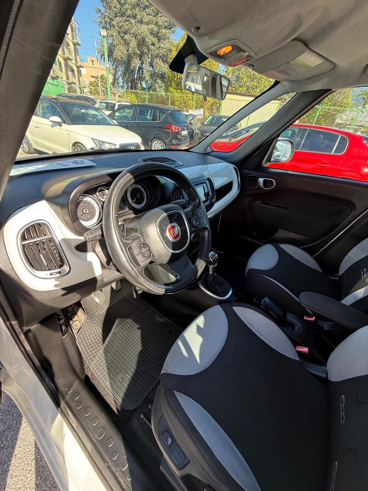 Fiat 500L Living 1.6 Multijet 120 CV Pop Star