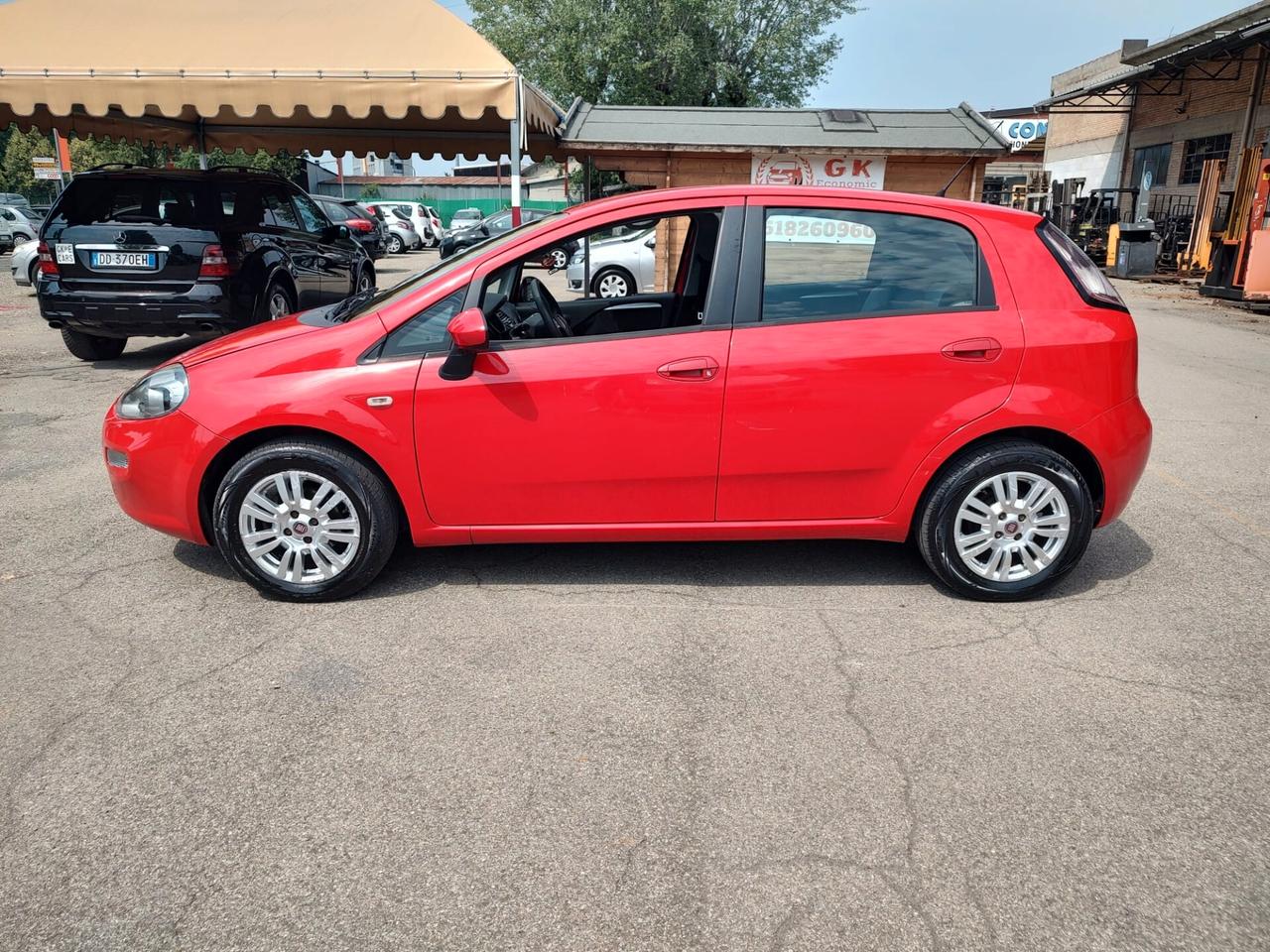 Fiat Punto 1.2 8V 5 porte Easy, EURO 5B, LEGGERMENTE GRANDINATA, OK NEOPATENTATI, GARANZIA L.12 MESI