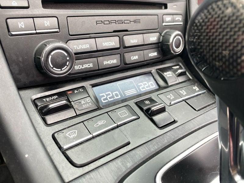 Porsche 911 Cabrio 3.0 Carrera GTS auto