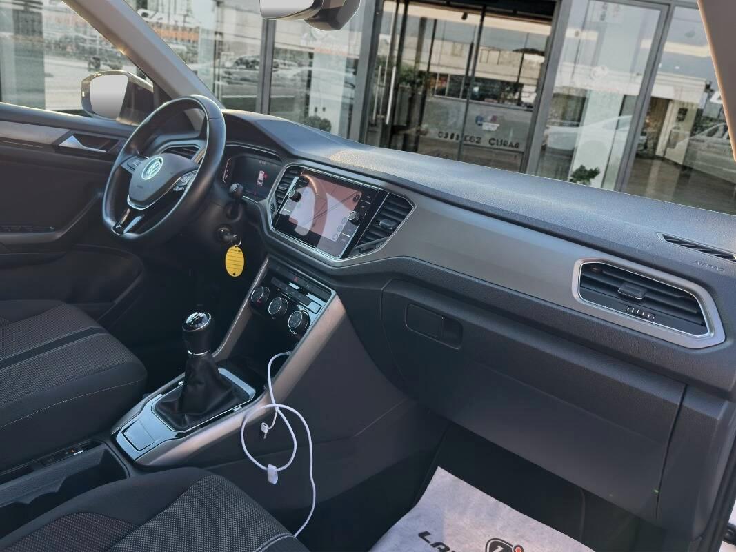 Volkswagen T-Roc 1.0 tsi Style 110cv CON CARPLAY