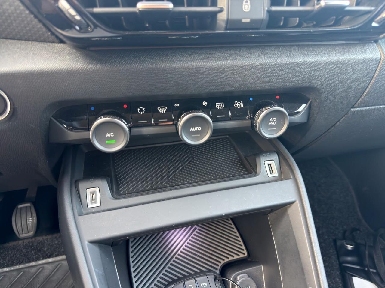 Citroen C4 X BlueHDI 130 S&S EAT8 Shine 2022