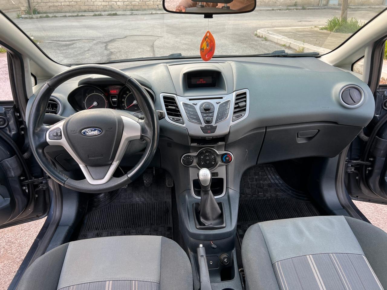 Ford Fiesta 1.4 TDCi 5p. Titanium