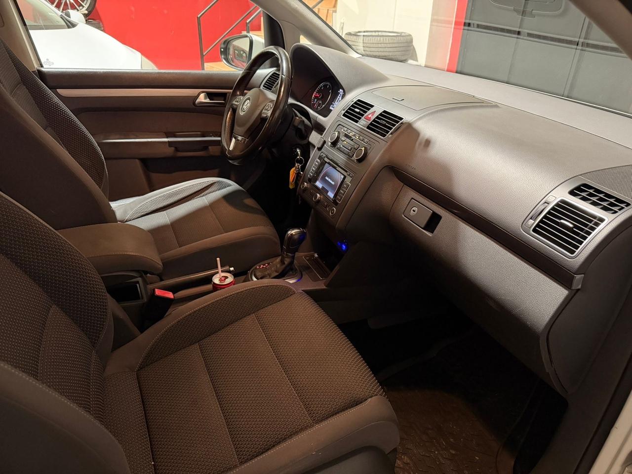 Volkswagen Touran 1.6 TDI DSG Comfortline