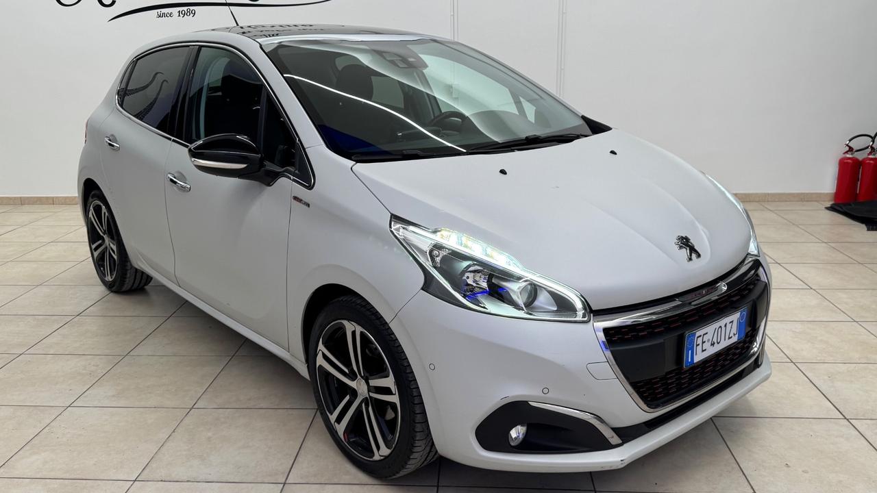 Peugeot 208 BlueHDi 100 5 porte GT Line TETTO PANORAMICO