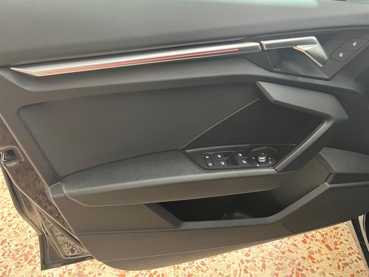 Audi A3 SPB 30 TDI Business Advanced