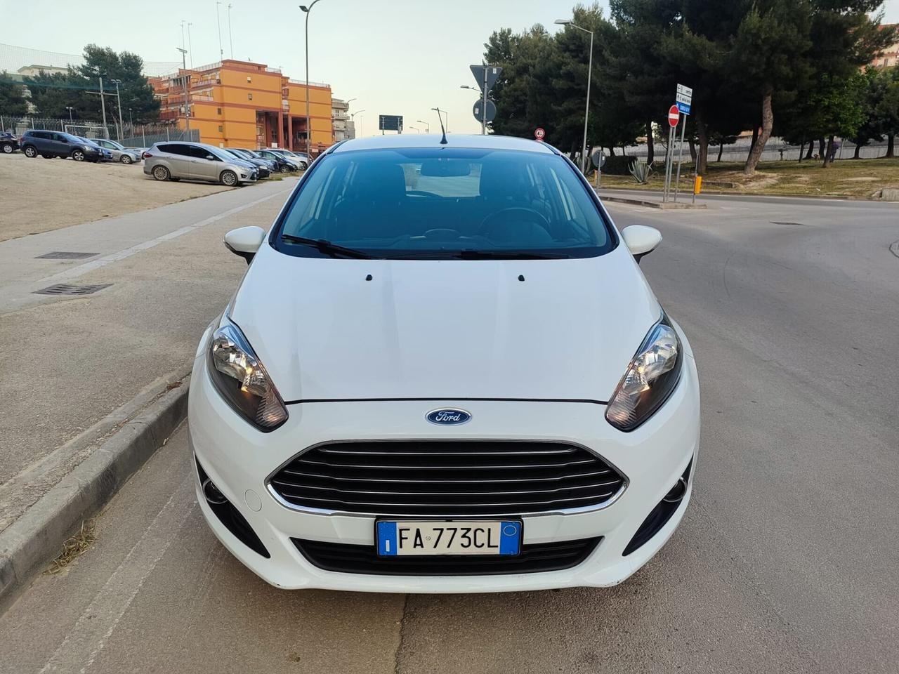 Ford Fiesta 1.5 TDCi 75CV 2015 BELLISSIMA!!!!!!