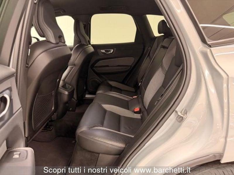 Volvo XC60 2.0 b4 Plus Dark awd auto