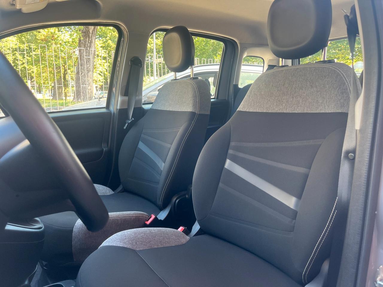 FIAT PANDA 1.0 FIREFLY HYBRID 70CV - NESSUN VINCOLO FINANZIARIO - 5 POSTI, RUOTA DI SCORTA, FENDINEBBIA..