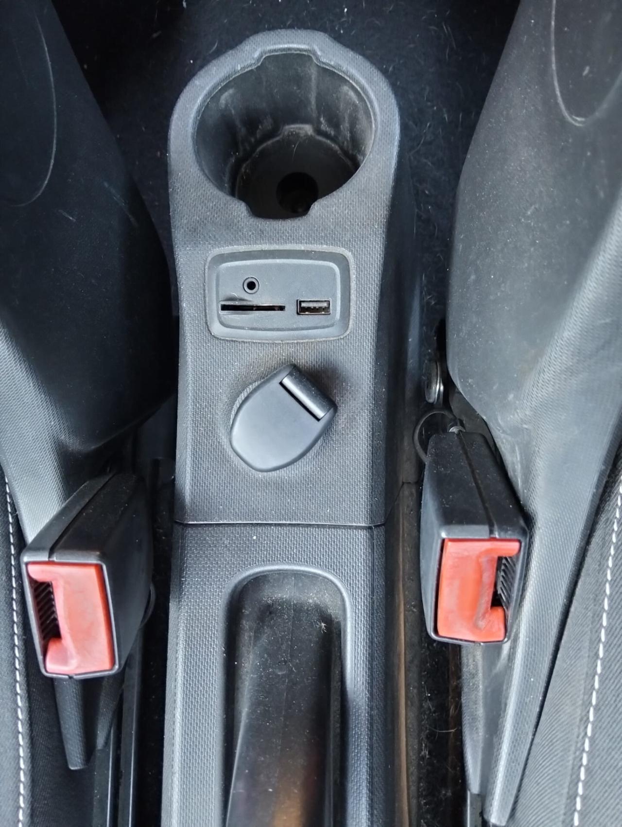 Smart ForFour 900 Turbo twinamic 2018 SINISTRATA