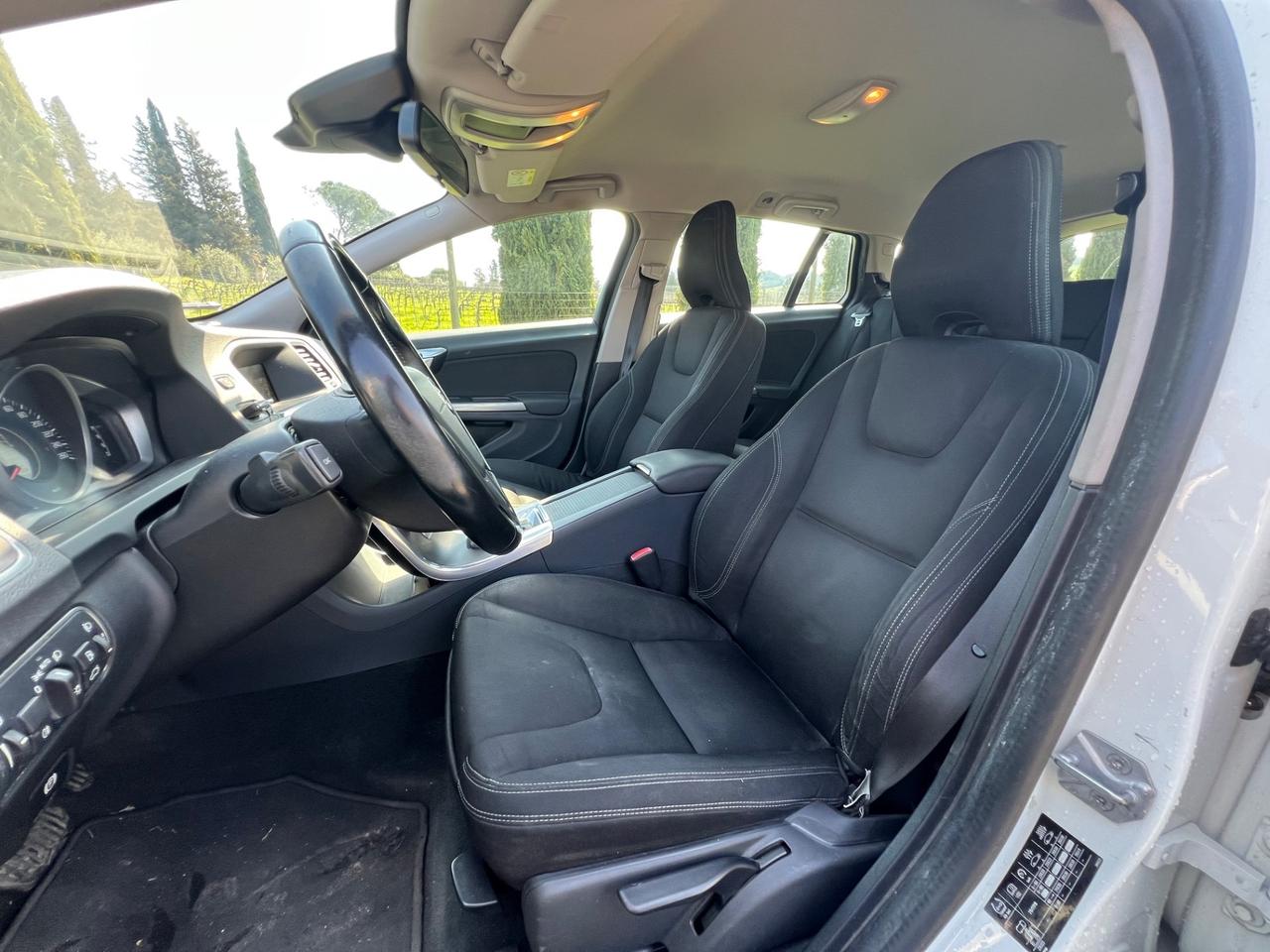 Volvo V60 D3 Momentum