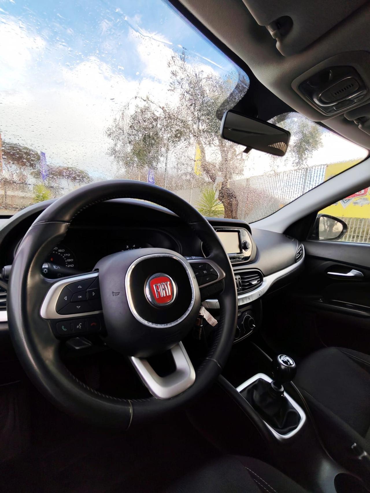 Fiat Tipo 1.4 T-Jet 120CV GPL 5 porte S-Design