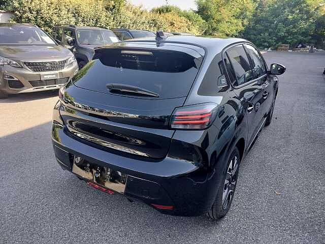 Peugeot 208 motore elettrico 136 CV Allure