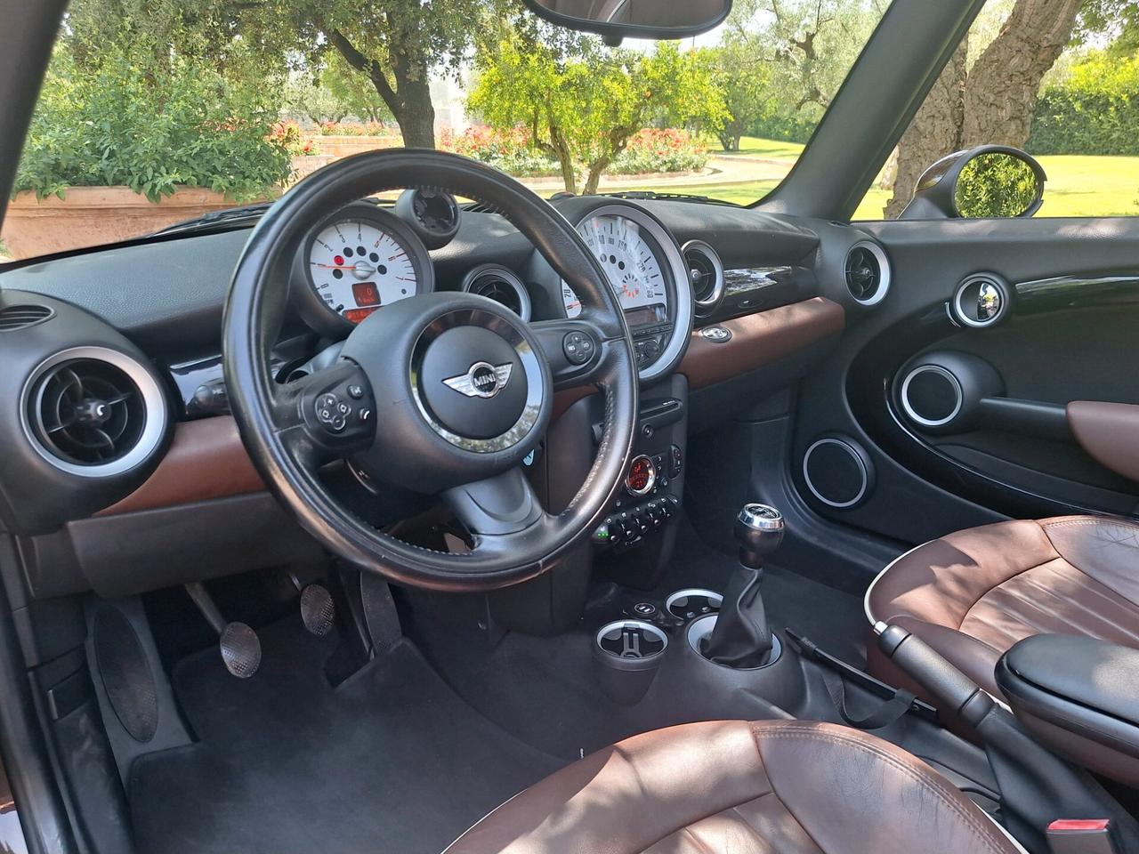Mini Mini 1.6 16V Cooper D Cabrio