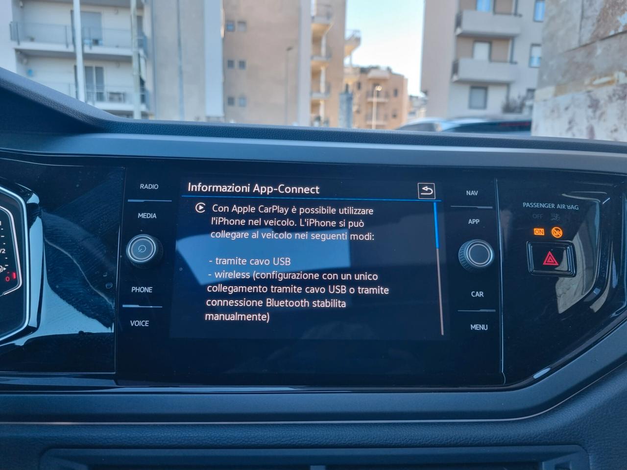 Volkswagen Taigo 1.0 TSI 110CV DSG R-Line