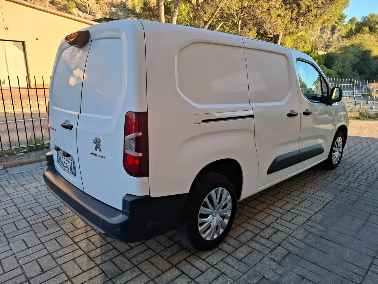Peugeot PARTNER PASSO LUNGO