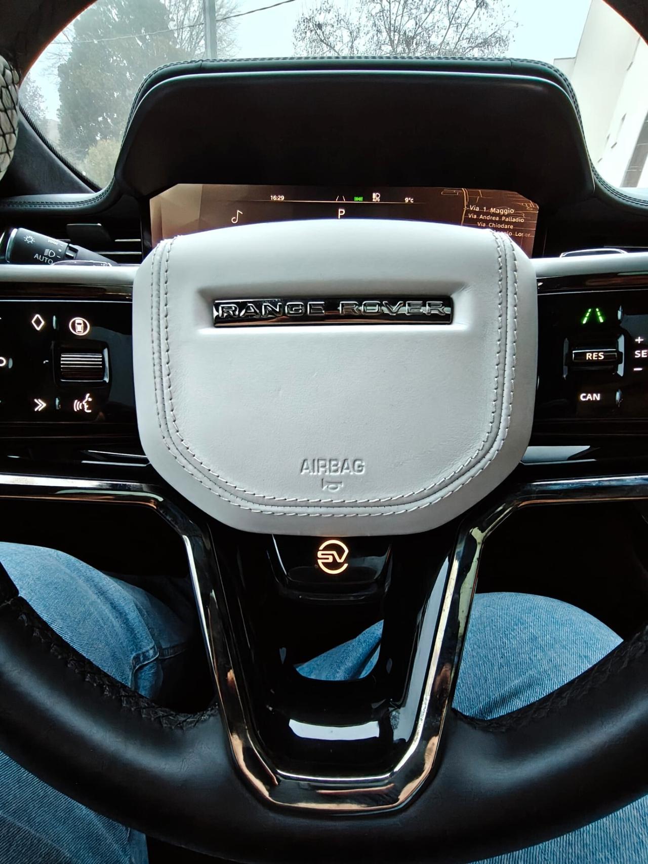 Land Rover Range Sport 4.4 V8 635 CV SV Edition One