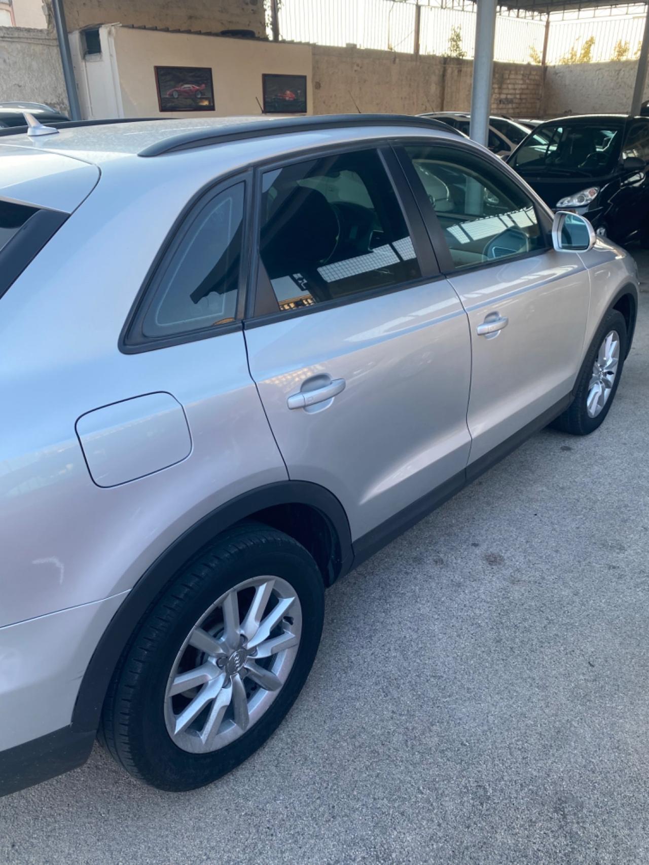 Audi Q3 TDI Quattro Automatico Full Navi