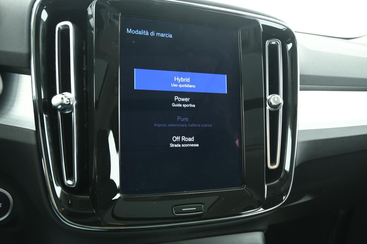 VOLVO XC40 1.5 t4 phev Inscription Expression auto my21 APP CONNECT+NEOPATENTATI