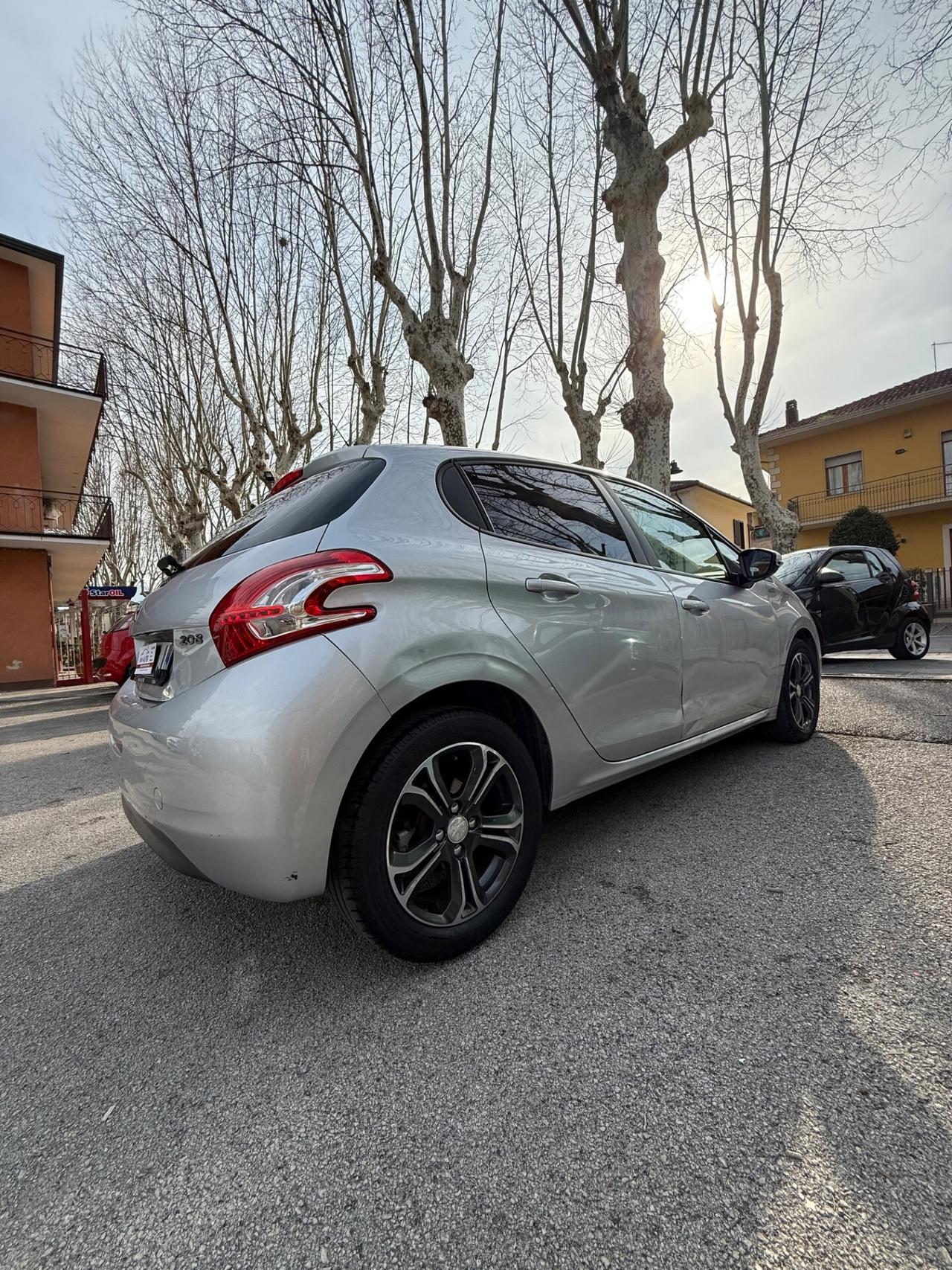 Peugeot 208 1.4 VTi 95 CV 5p. GPL Allure