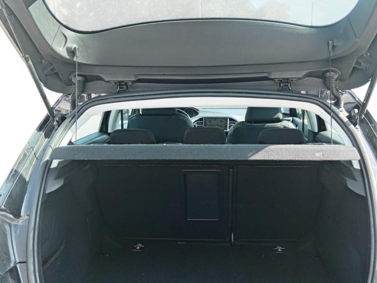 Peugeot 308 BlueHDi 150 S&S EAT6 GT Line